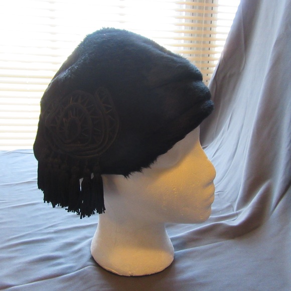 Womens Vintage Fur Hats Lot of 7 main image 6